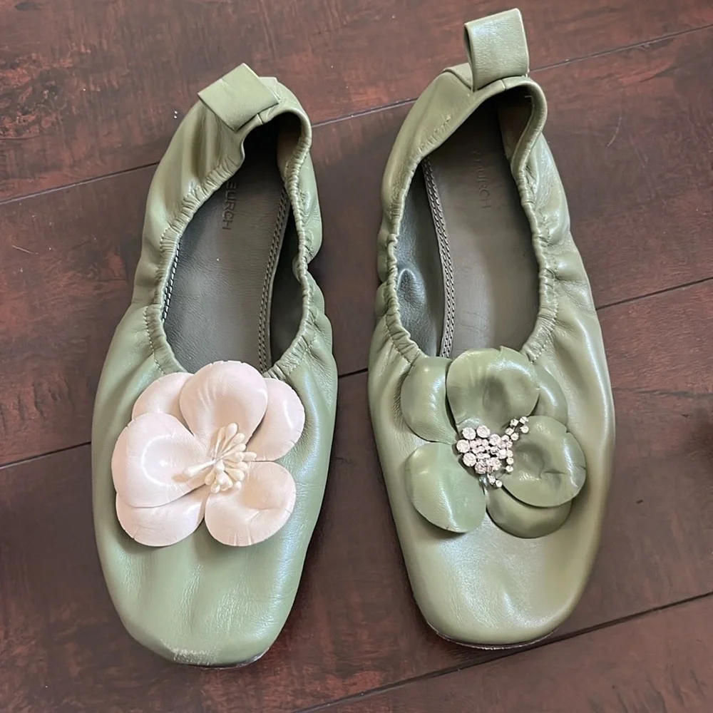 Tory Burch Green Leather Floral Applique Flats with Pink Accent